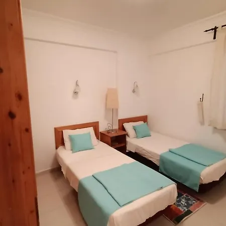 De Oludeniz/hisaronunde Havuzlu 2+1 Daire 费特希耶